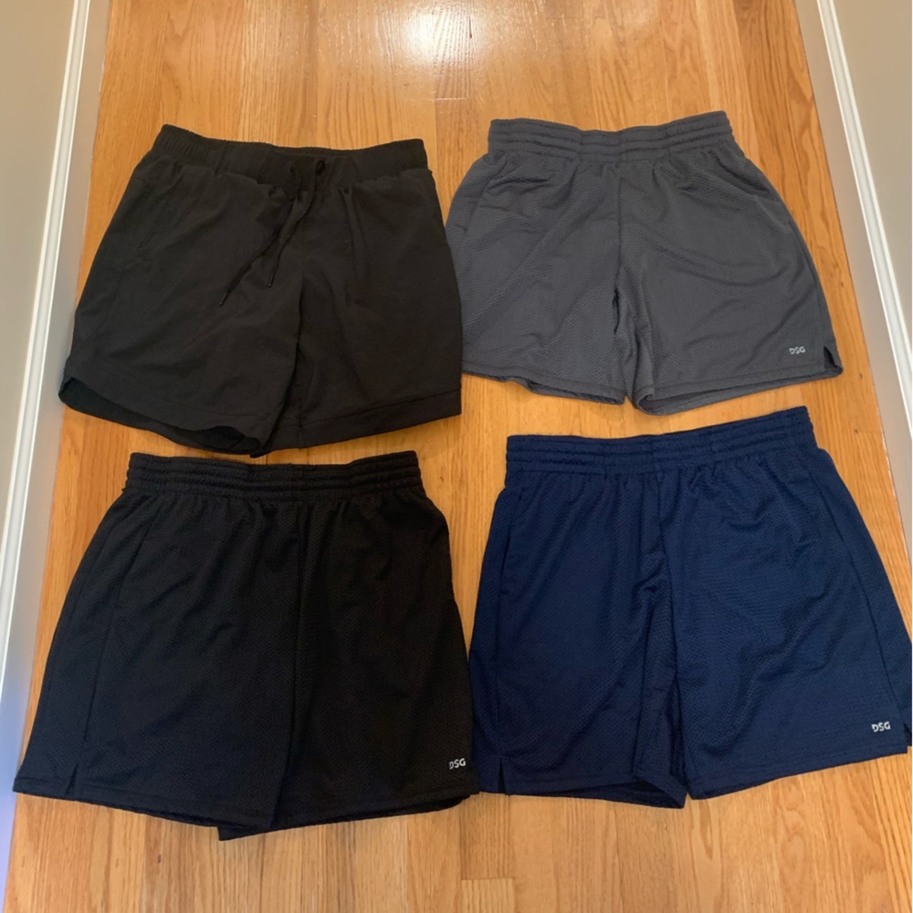 (4) Women's Athletic Shorts. Dick's Sporting Goods & Calia. Like New.